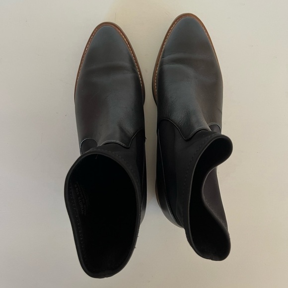 Cole Haan The Go-To Chelsea Boots in Neoprene and Leather, Black, size 6.5B - Picture 7 of 13